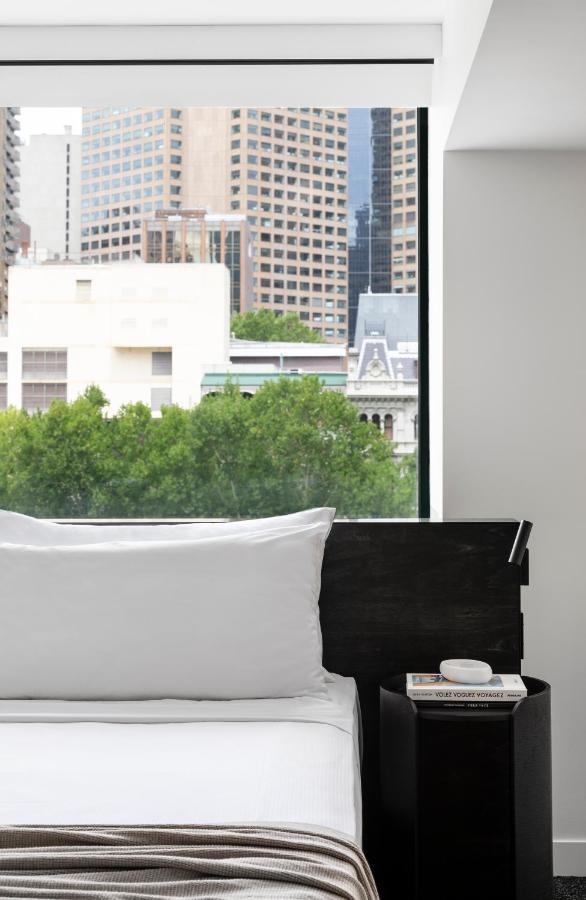 Lancemore Crossley St. Melbourne Buitenkant foto A room at the hotel