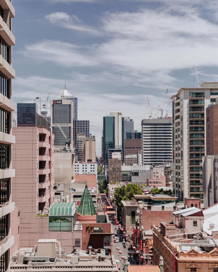 Lancemore Crossley St. Melbourne Buitenkant foto Skyline of Perth CBD