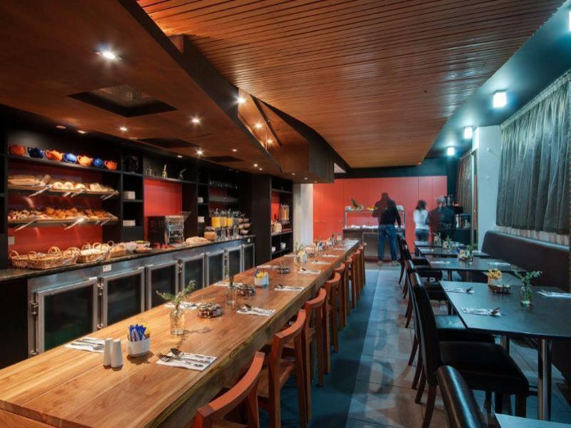 Lancemore Crossley St. Melbourne Buitenkant foto Interior of the restaurant