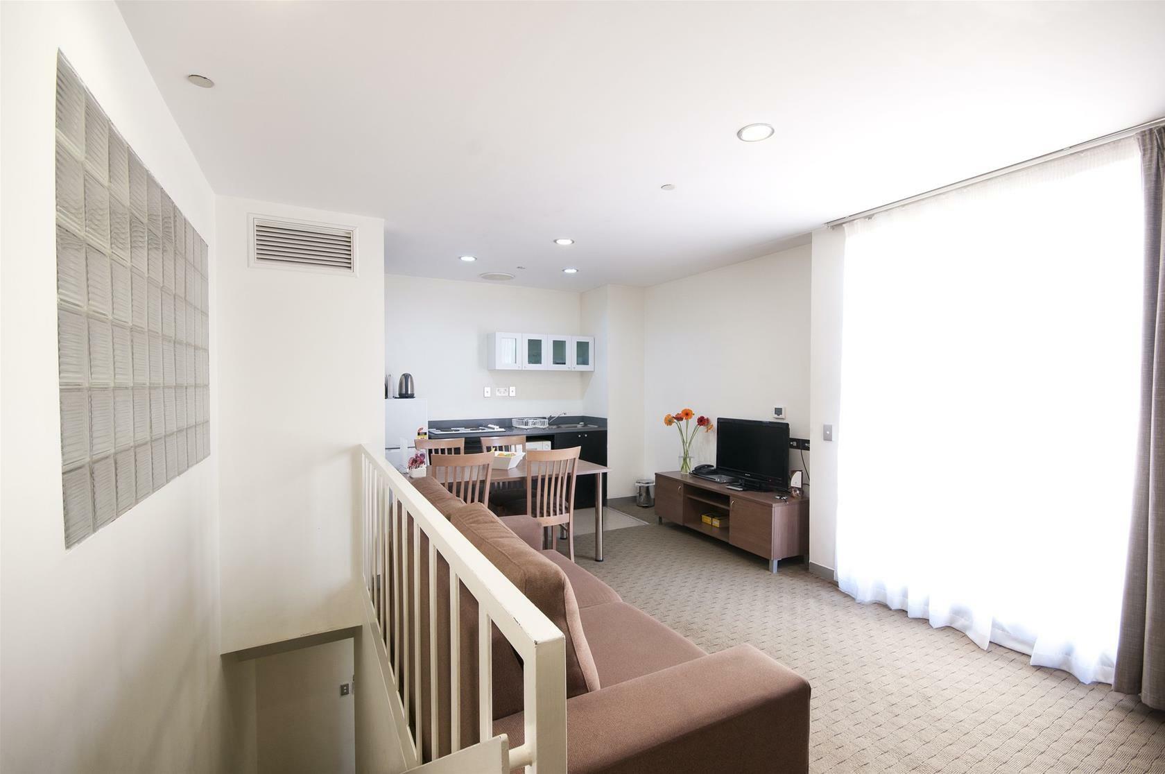 Lancemore Crossley St. Melbourne Buitenkant foto A typical apartment at the University of Western Australia
