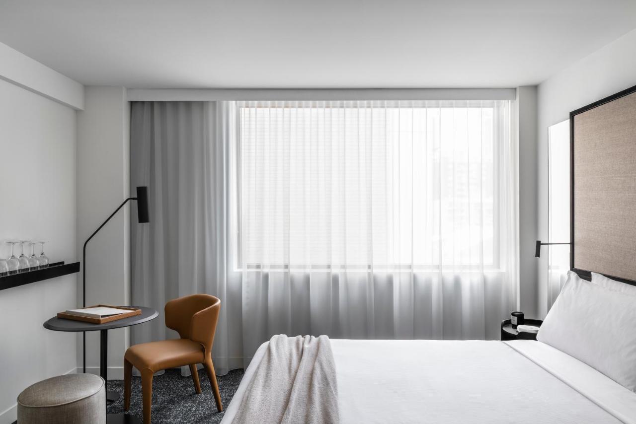 Lancemore Crossley St. Melbourne Buitenkant foto A room at the Hotel